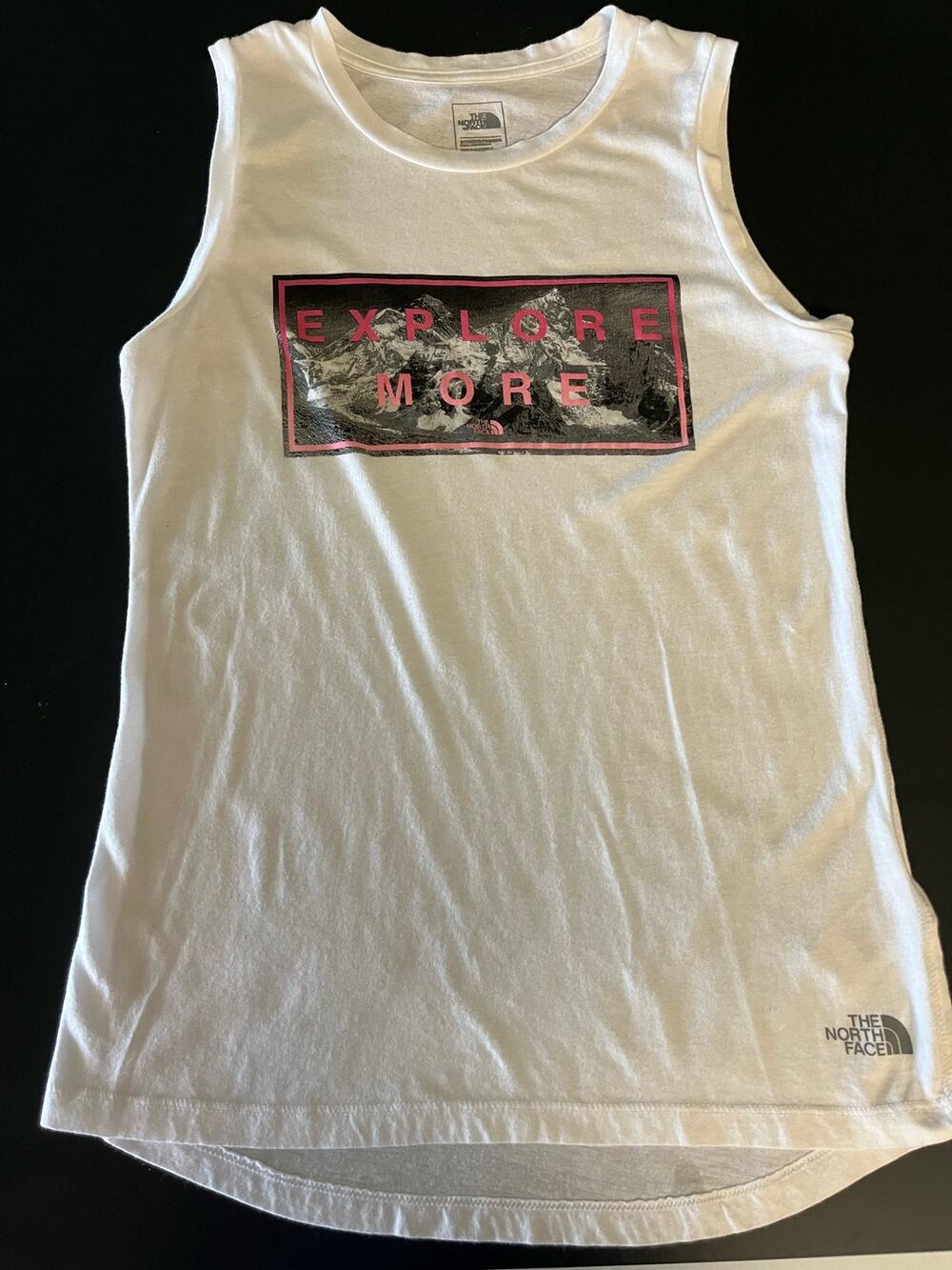 The North Face Women's Foundation Graphic Tank Top White XS Sleeveless Casual